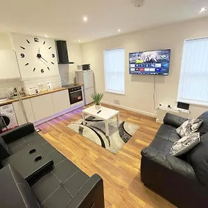 Ak Serviced - Exclusive Two-bedroom Apartment Cardiff